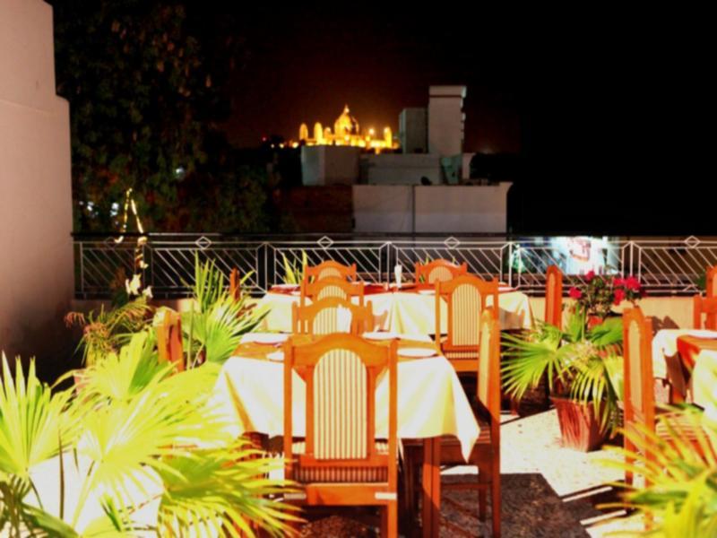 Hotel Sandhu Palace Jodhpur  Dış mekan fotoğraf