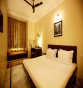 Hotel Sandhu Palace Jodhpur  Dış mekan fotoğraf